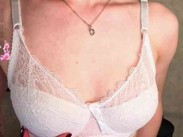 JaneAster Live Webcam on BongaCams