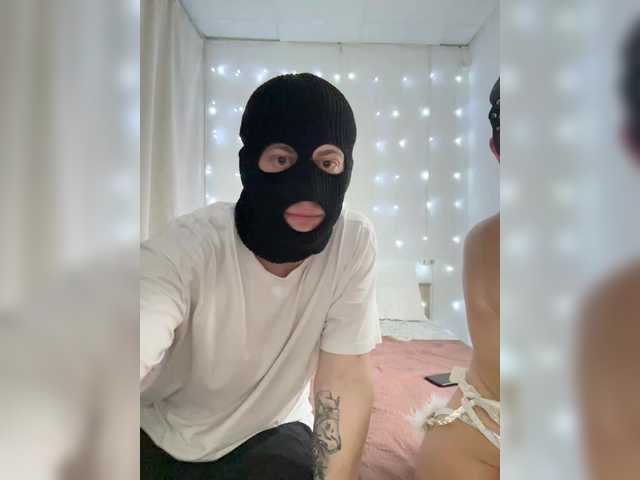 Pusydiamond live cam on BongaCams