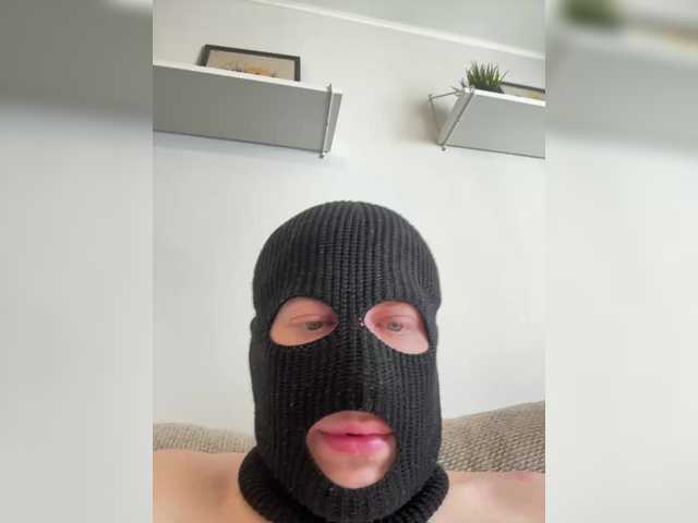 Pusydiamond live webcam show