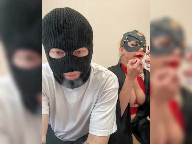 Pusydiamond live webcam show