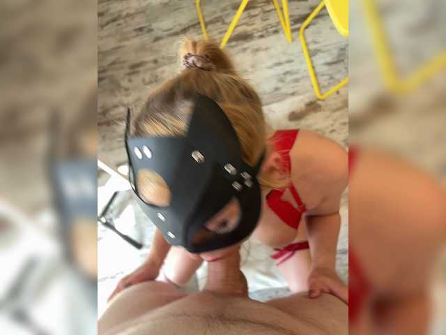 Pusydiamond live webcam show