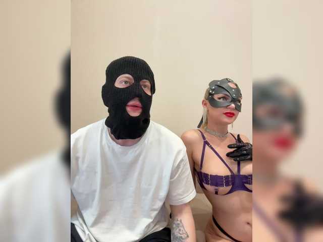 Pusydiamond live webcam show
