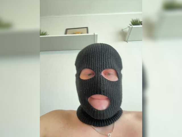 Pusydiamond live webcam show