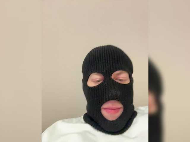 Pusydiamond live webcam show
