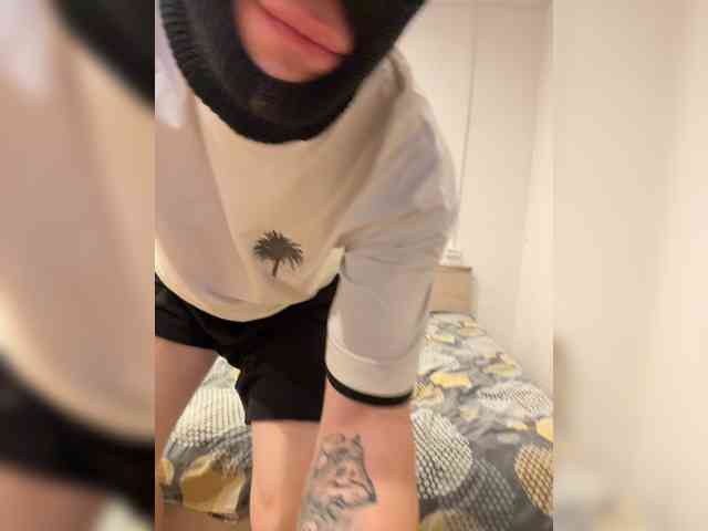 Pusydiamond Live Webcam on BongaCams
