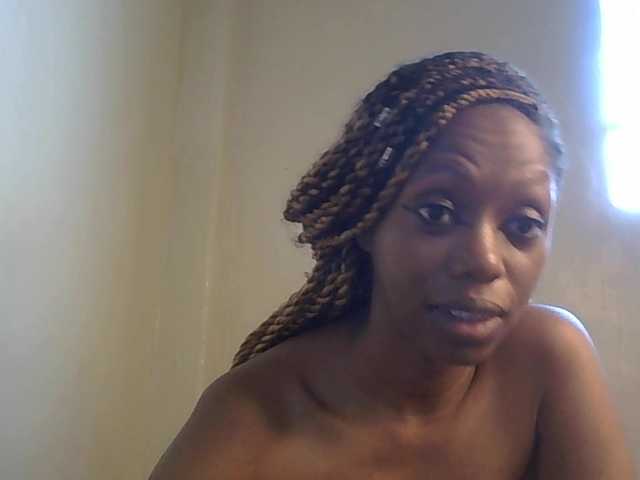 SexyBanni's BongaCams show and profile