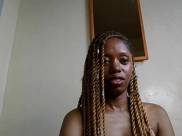 SexyBanni's BongaCams show and profile