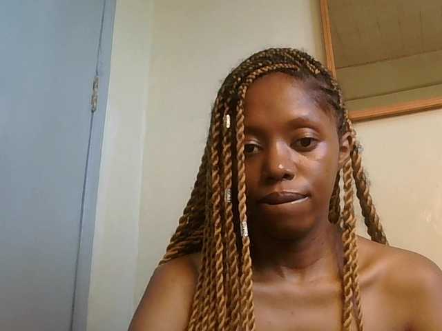 SexyBanni's BongaCams show and profile