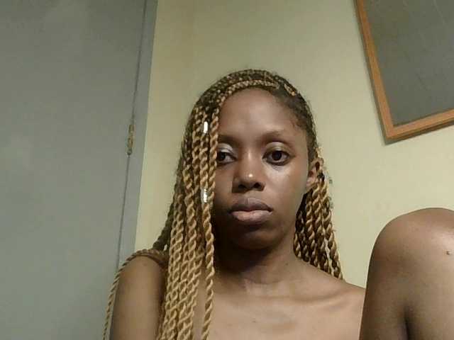 SexyBanni's BongaCams show and profile