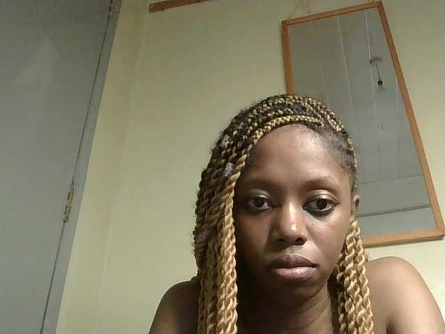 SexyBanni's BongaCams show and profile