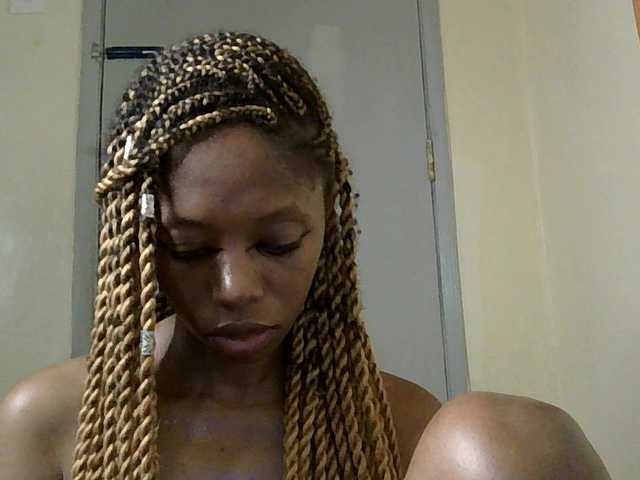 SexyBanni's BongaCams show and profile