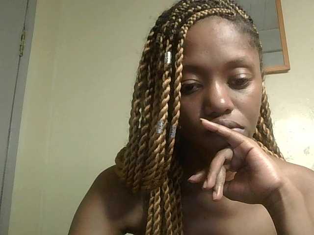 SexyBanni's BongaCams show and profile