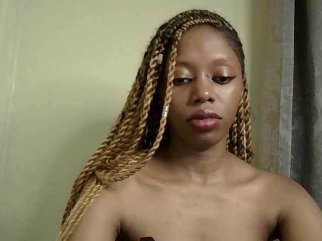 SexyBanni's BongaCams show and profile