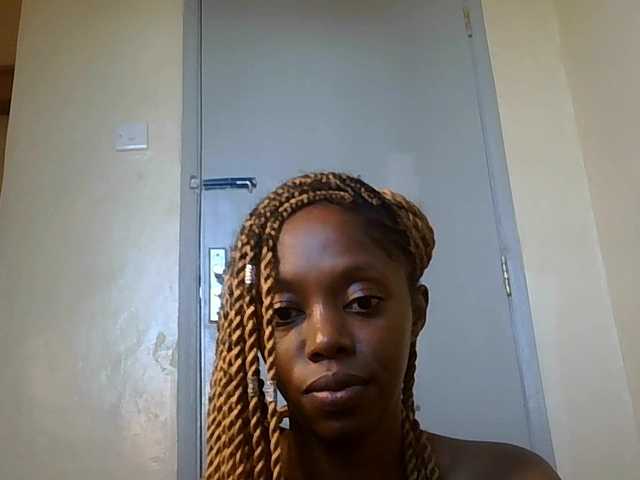 SexyBanni's BongaCams show and profile