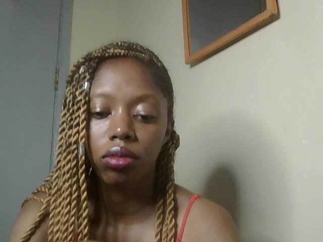 SexyBanni's BongaCams profile