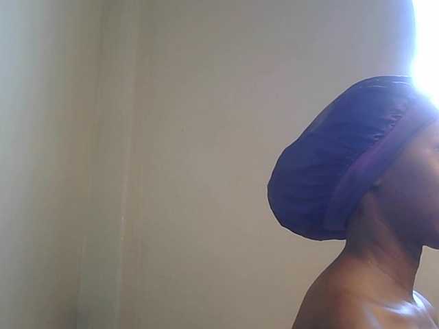 SexyBanni's BongaCams show and profile