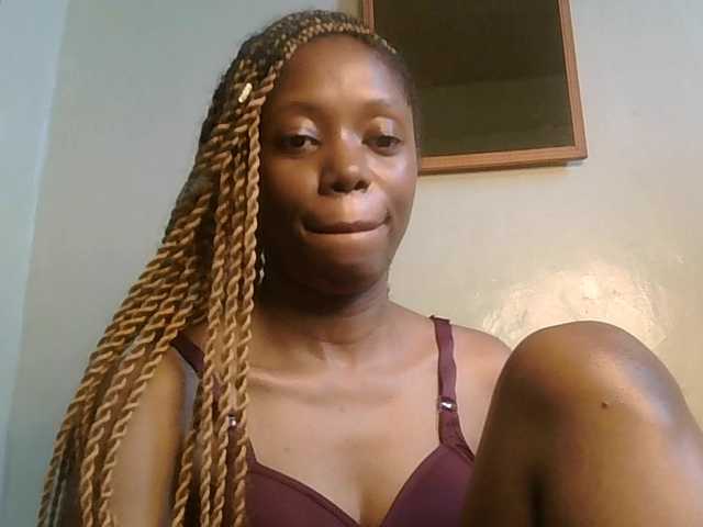 SexyBanni's BongaCams show and profile