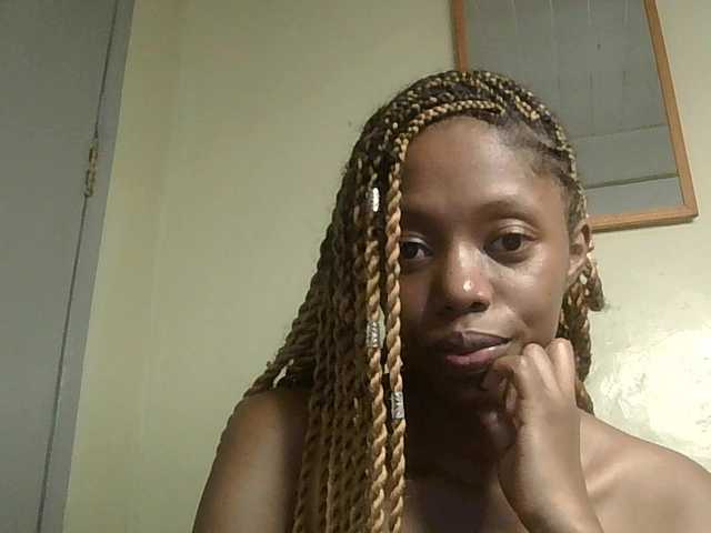 SexyBanni's BongaCams show and profile