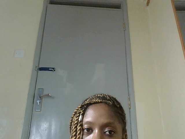 SexyBanni's BongaCams show and profile