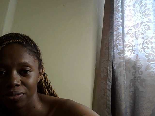 SexyBanni's BongaCams show and profile