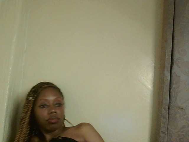 SexyBanni's BongaCams show and profile