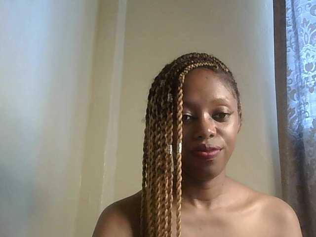 SexyBanni's BongaCams show and profile