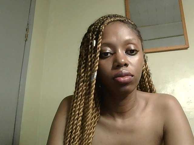 SexyBanni's BongaCams show and profile