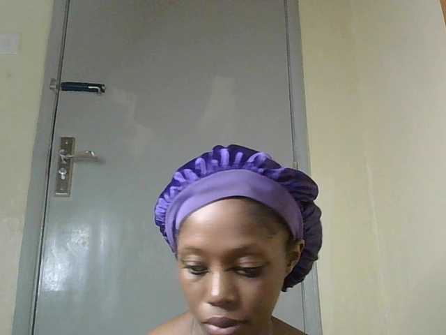 SexyBanni's BongaCams show and profile