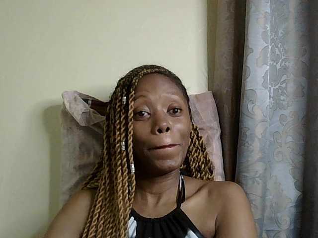 SexyBanni's BongaCams show and profile