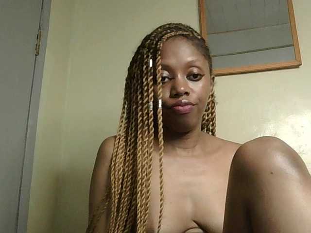 SexyBanni's BongaCams show and profile