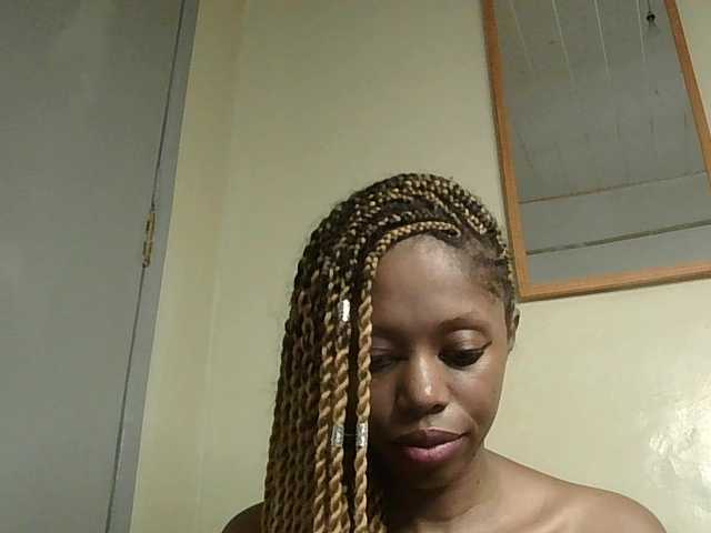 SexyBanni's BongaCams show and profile