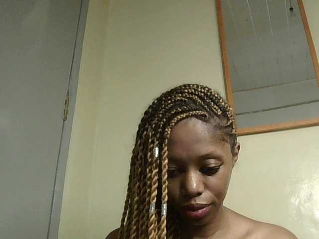 SexyBanni's BongaCams show and profile