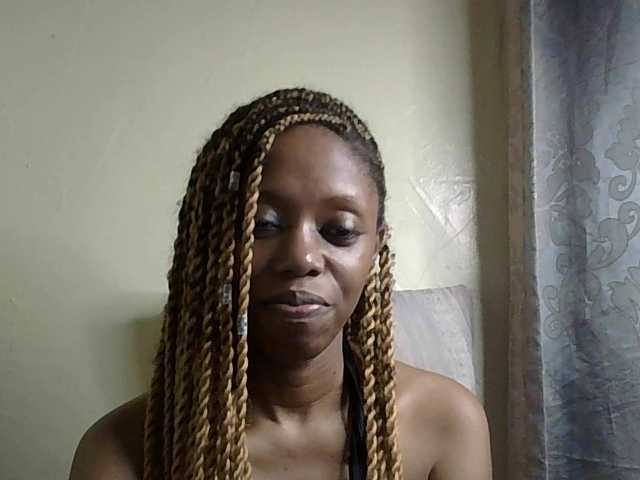 SexyBanni's BongaCams show and profile