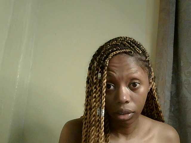 SexyBanni's BongaCams show and profile