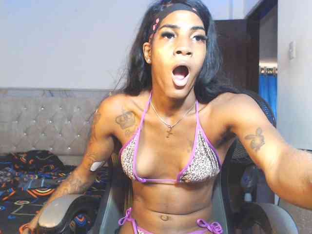 MiaDeseo Live Webcam on BongaCams