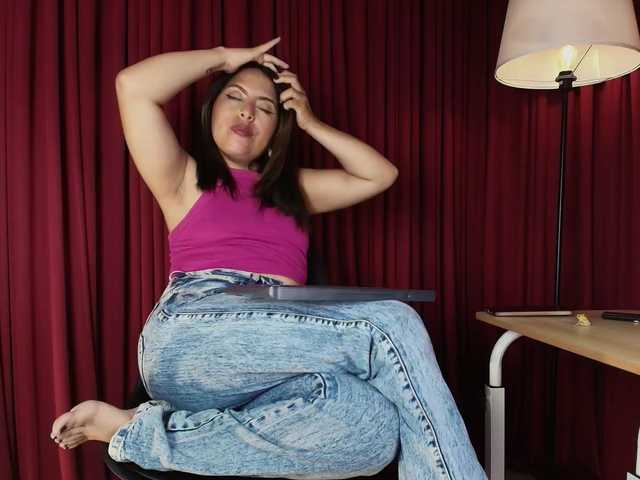 Sharlotte-1 live cam on BongaCams