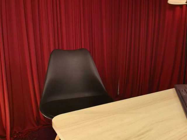 Sharlotte-1 live cam on BongaCams