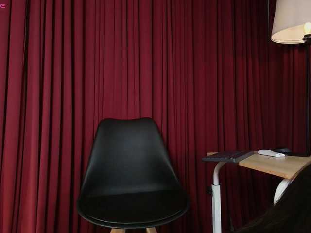 Sharlotte-1 live cam preview