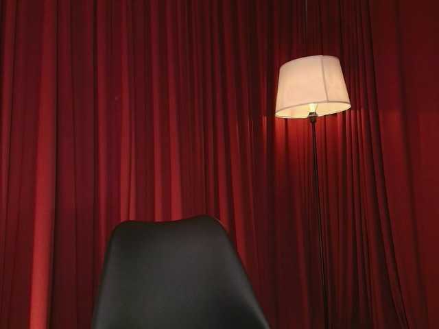 Sharlotte-1 live cam on BongaCams