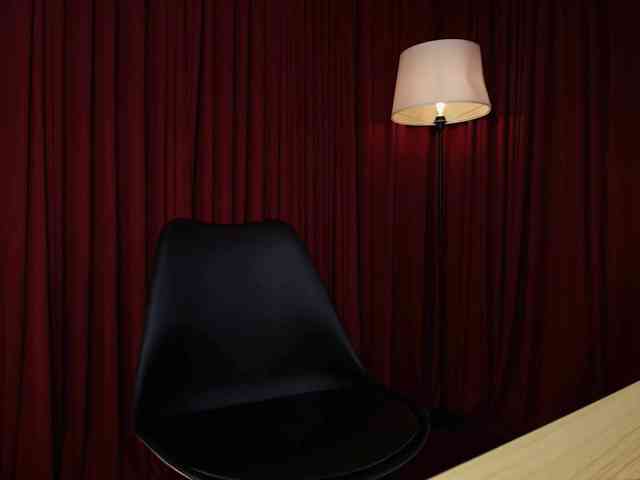 Sharlotte-1 webcam