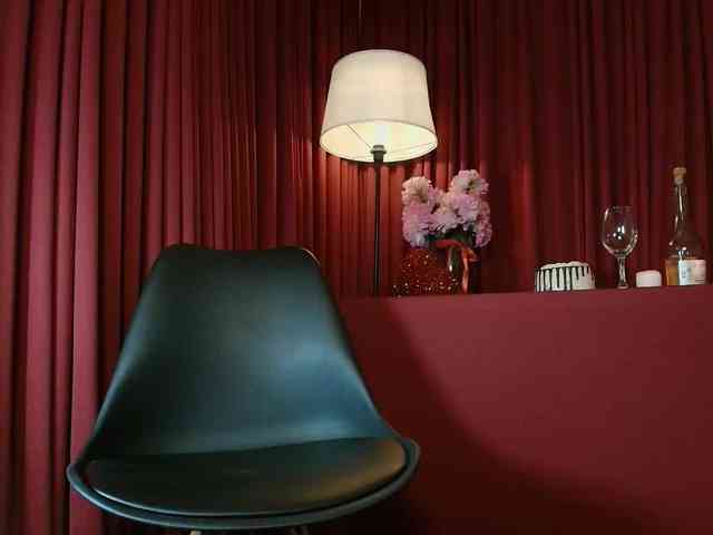 Sharlotte-1 webcam