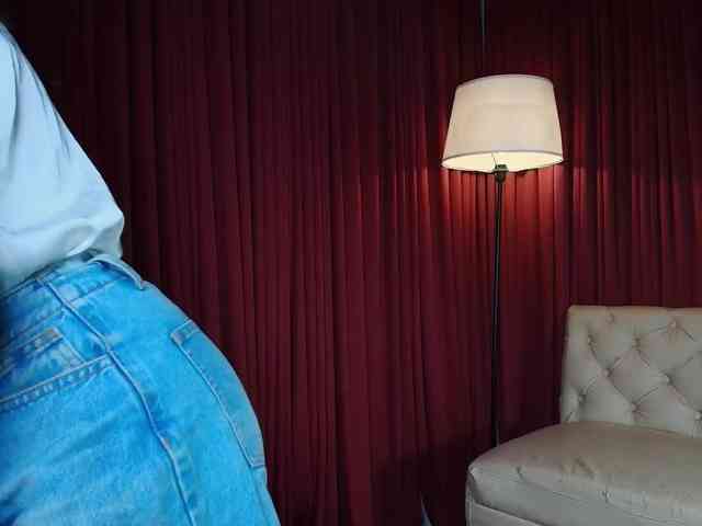 Sharlotte-1 webcam