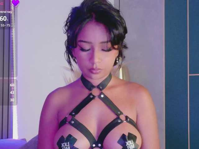 AliceJackkson's BongaCams show and profile