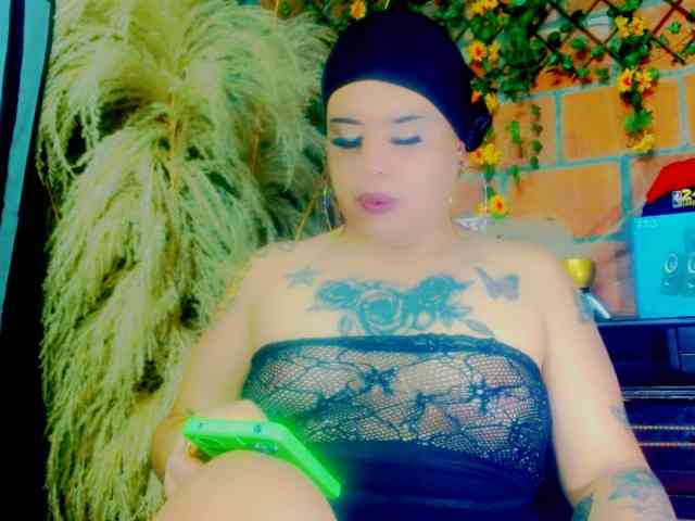 SAMANTHASEXFOX Sex Cam Show