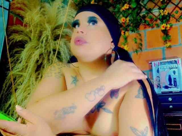 SAMANTHASEXFOX Sex Cam Show