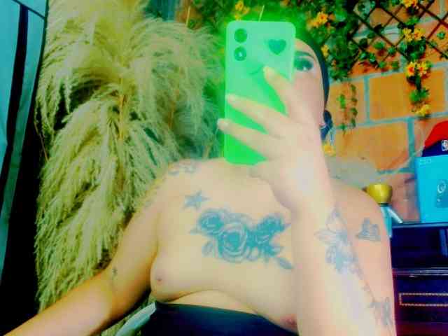 SAMANTHASEXFOX Sex Cam Show