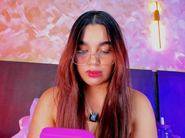 anny-arango1 live cam on BongaCams