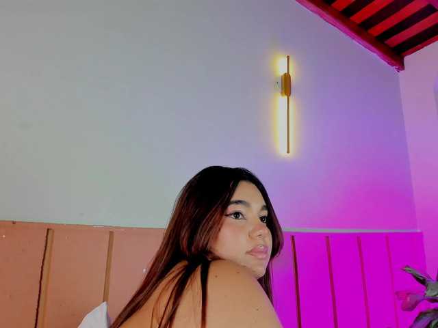 anny-arango1 live cam on BongaCams
