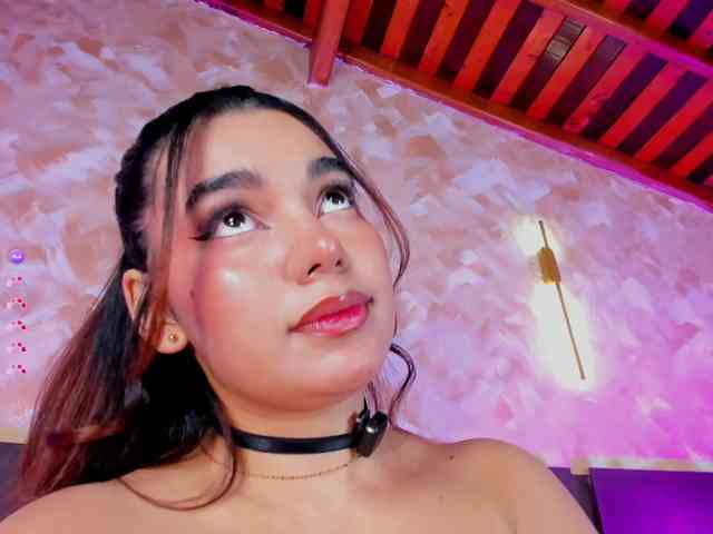 anny-arango webcam
