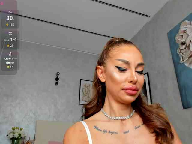 ElinaMoon ElinaMoon